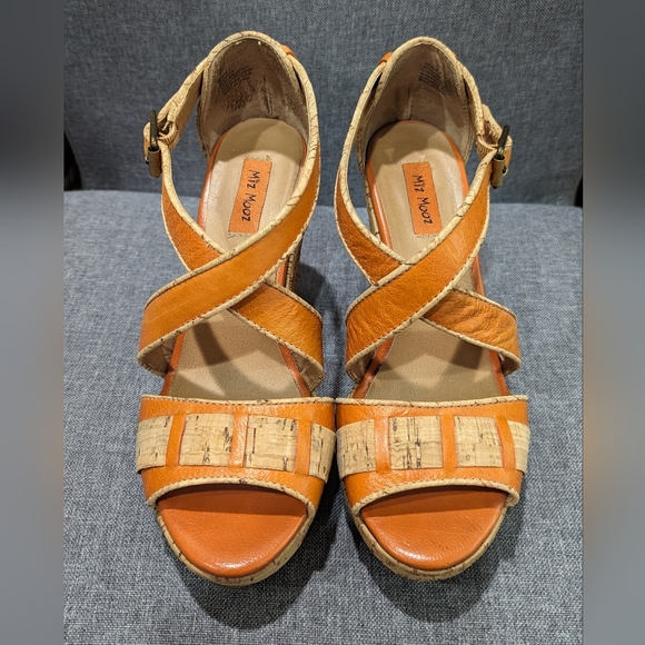 MIZ MOOZ Kenya Platform Wedges - Picture 2 of 13